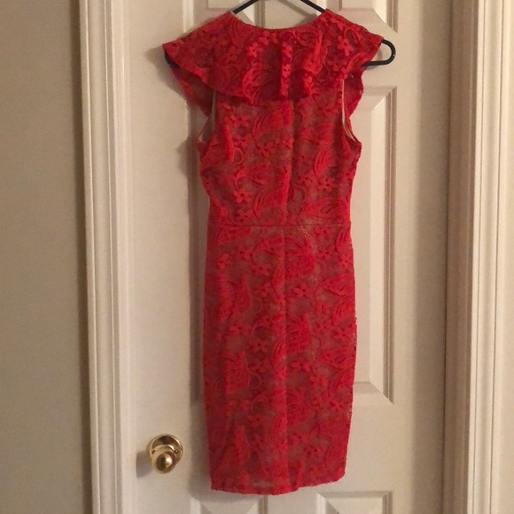 RED HOT DRESS! small lace tight 🔥 - Picture 11 of 11